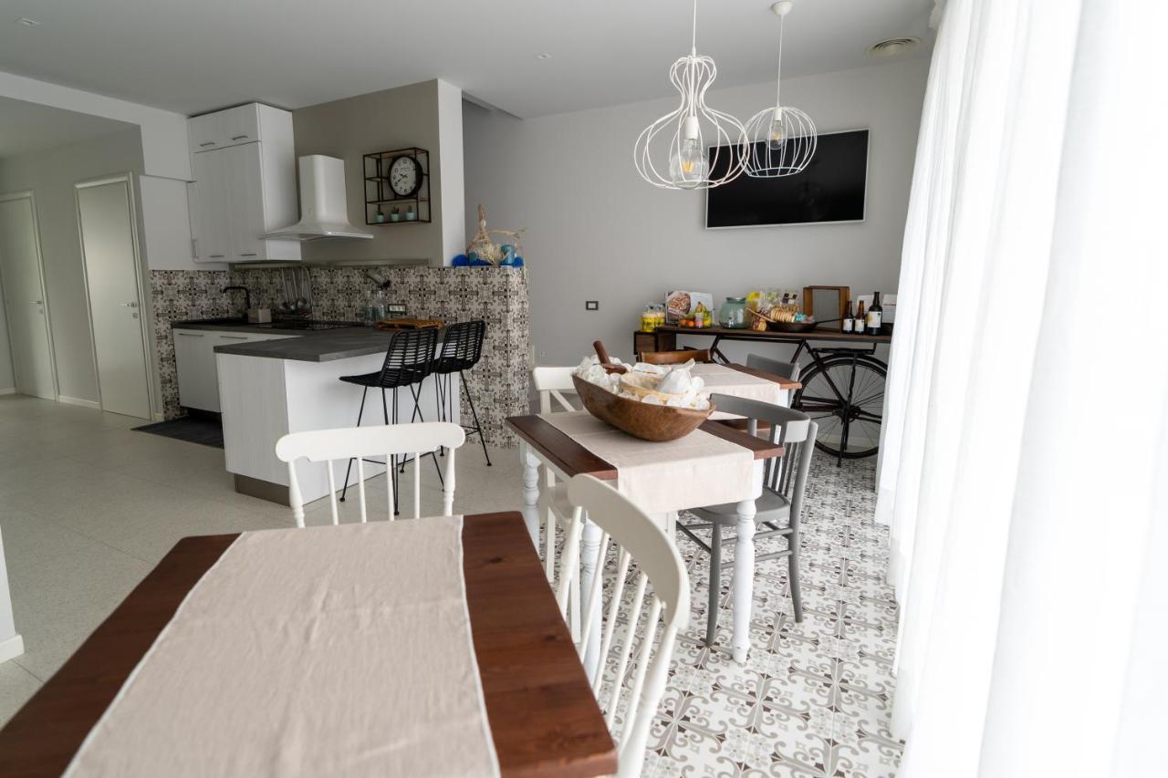 B&B Il Granaio Celeste Порто-Віро Екстер'єр фото